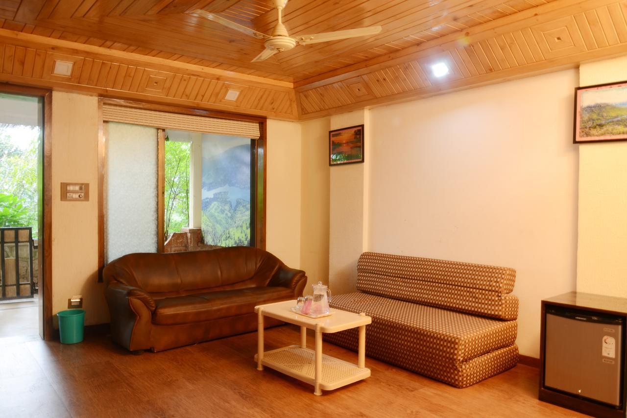 Hotel Gourish Mahābaleshwar Εξωτερικό φωτογραφία